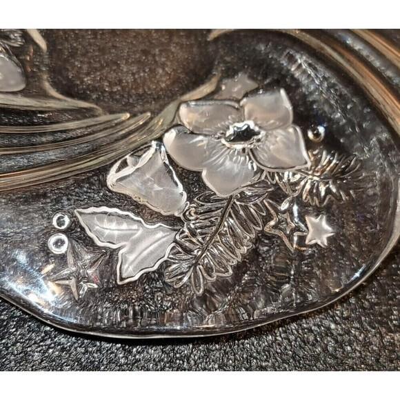 Crystal Swirled Christmas Bowl Candy Dish - Picture 4 of 6